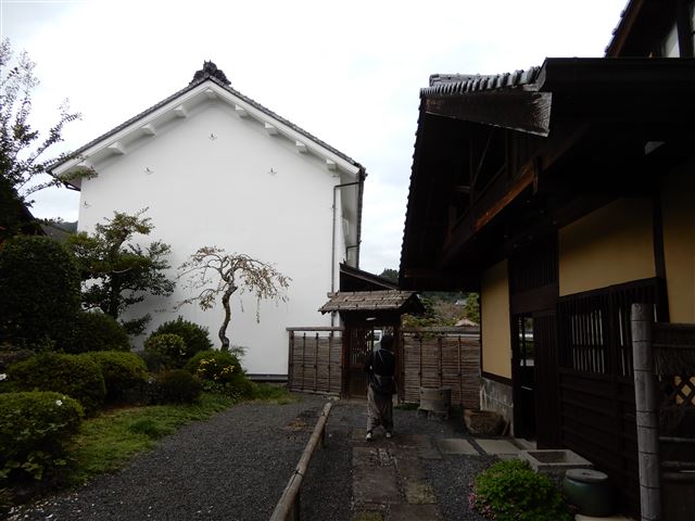 画像の説明 画像の説明