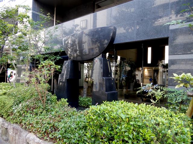 画像の説明 画像の説明